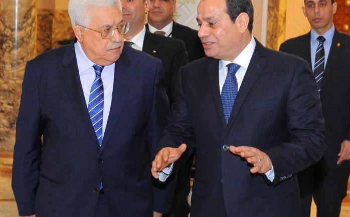 الرئيس محمود عباس والرئيس المصري عبدالفتاح السيسي